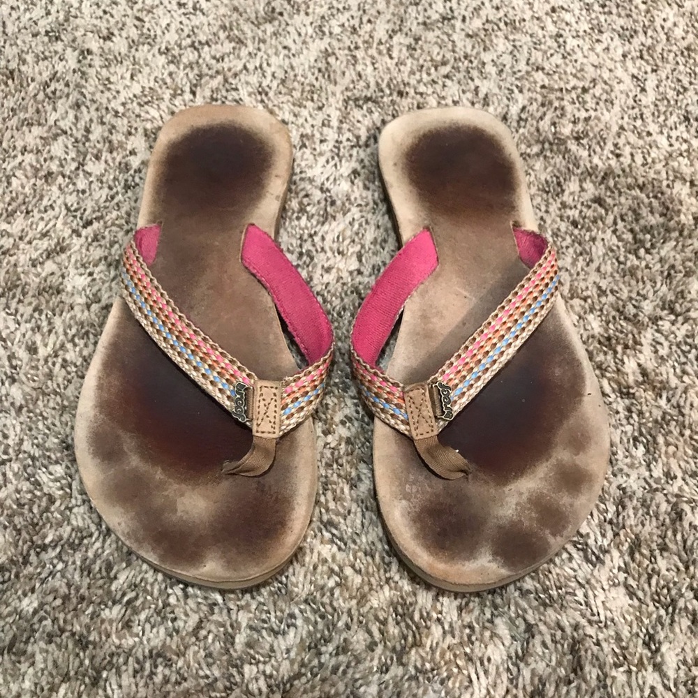 Women’s Multicolor Braided Flip Flop Sandals - Pink Accent